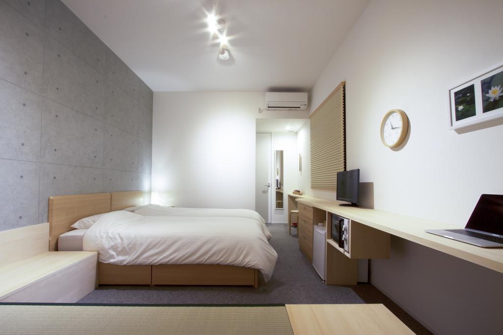 Kyoto Higashiyama With Hotel Bagian luar foto